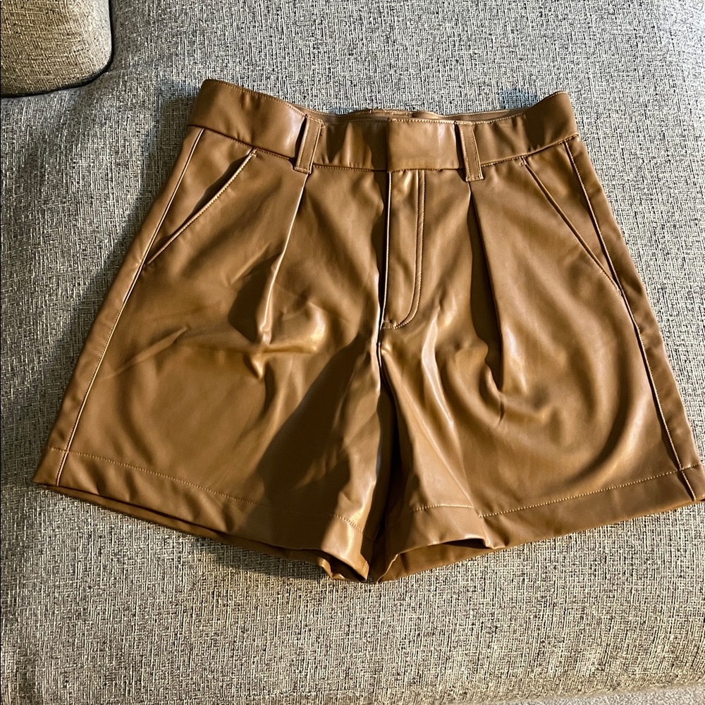 Abercrombie Women's Tan Leather Shorts